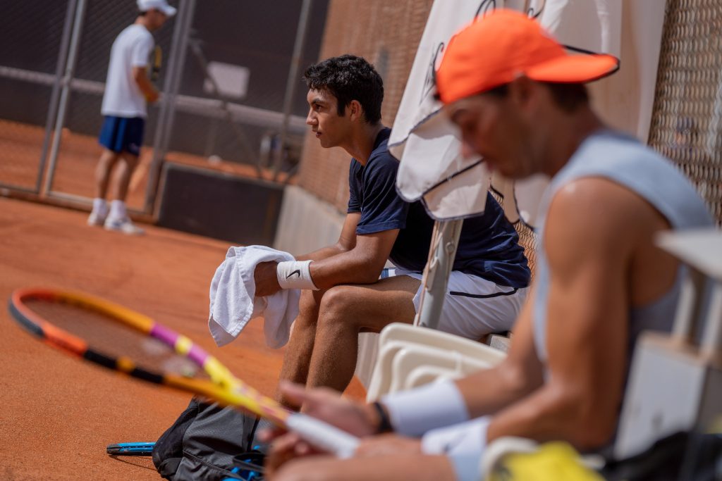 Dani Rincón, entrenando con Rafa Nadal